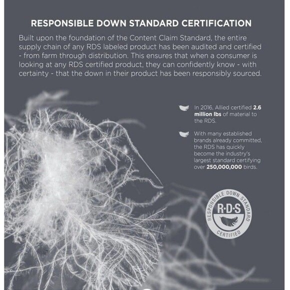 CosmoLiving by Cosmopolitan Leopard White Down Standard Pillow NWT - Picture 5 of 8